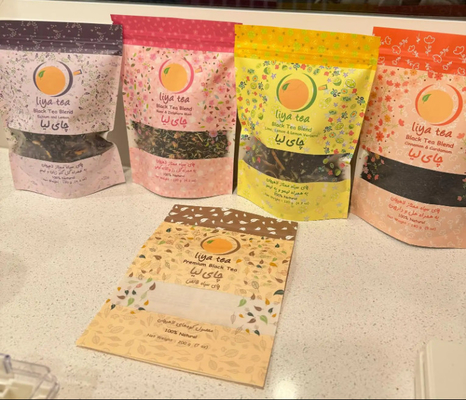 Custom Eco Recyclable Re-sealable Ziplock Food Kraft Paper Stand Up Bags Tas Kemasan Teh Hitam Dengan Jendela