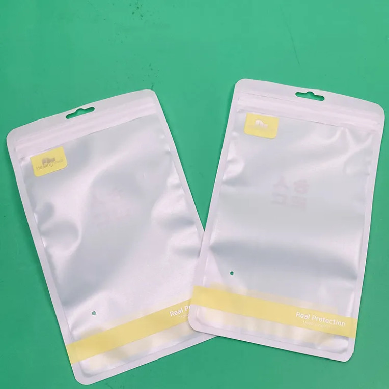Hi-Q Custom Logo Self Seal Zipper Plastik Retail Packaging Tiga Sisi Seal Laminated Zipper Plastik Kantong