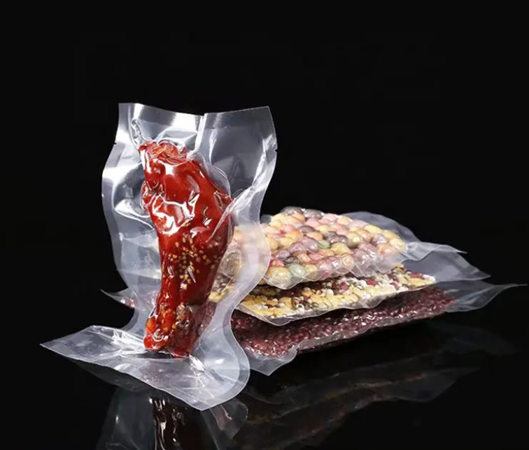 Grosir 3 sisi disegel kantong pengemasan vakum harga pabrik makanan kelas nilon retort kantong untuk makanan beku dengan tear notch
